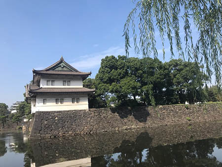 Vakttorn kejsarträdgården i Tokyo