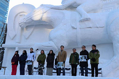 Vinnande skulptur snöfestivalen Sapporo 2020